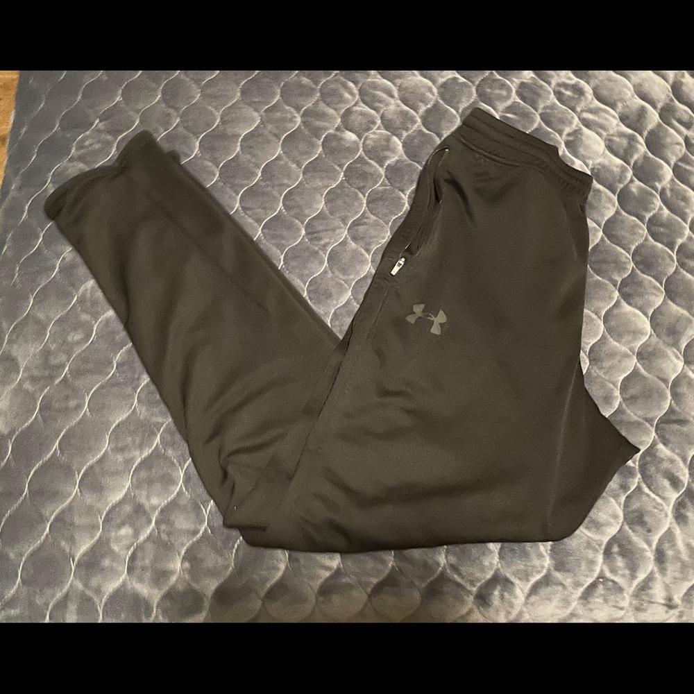 Black Under Armour Joggers
